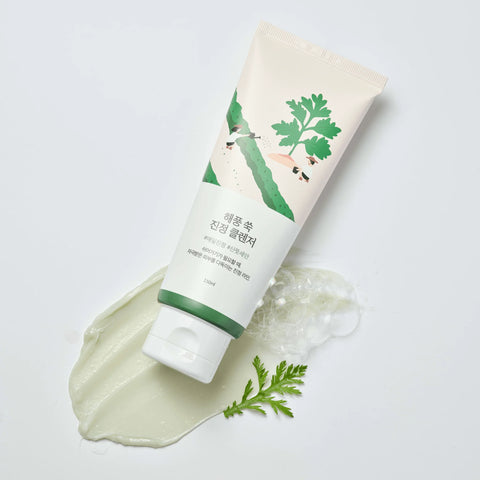 🌿 ROUND LAB – Mugwort Calming Cleanser